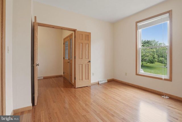 34 HARRINGTON WAY, Greensburg, PA 15601