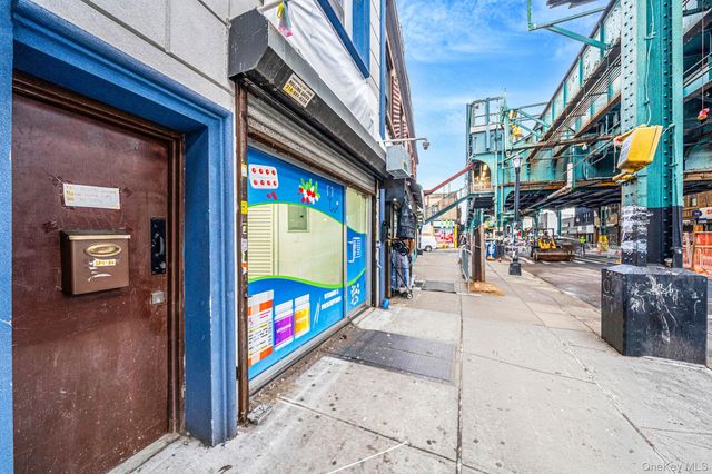 104-06 Jamaica Avenue, Richmond Hill, NY 11418