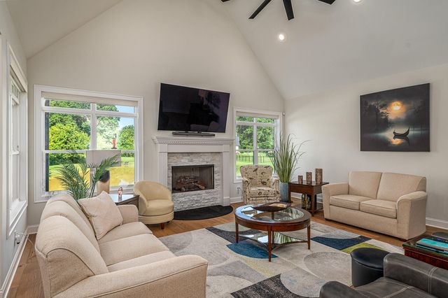 8289 Blackrock Drive, Ooltewah, TN 37363