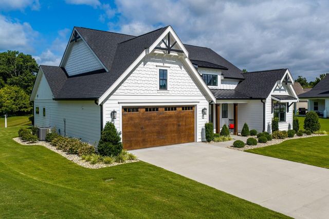 8289 Blackrock Drive, Ooltewah, TN 37363