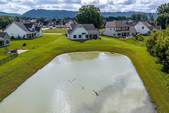 8289 Blackrock Drive, Ooltewah, TN 37363