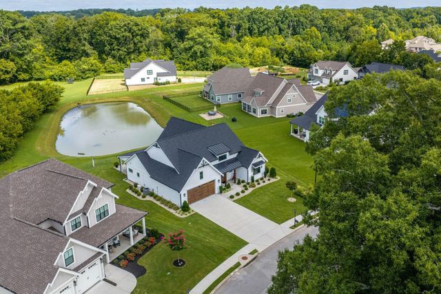 8289 Blackrock Drive, Ooltewah, TN 37363