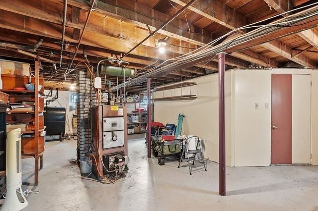 68 Spring Rd, Nahant, MA 01908