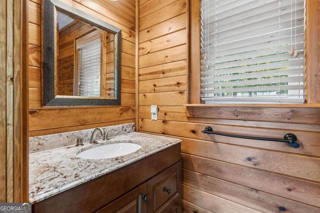 334 Hawksclaw Trail, Morganton, GA 30560