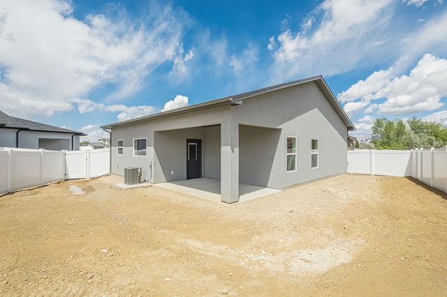 424 Iola Basin Street, Grand Junction, CO 81504