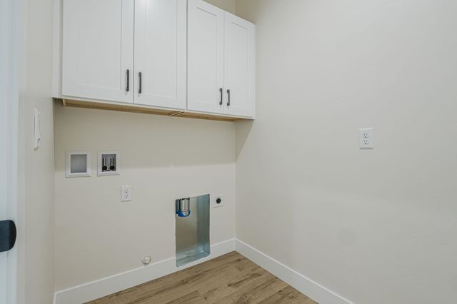 424 Iola Basin Street, Grand Junction, CO 81504