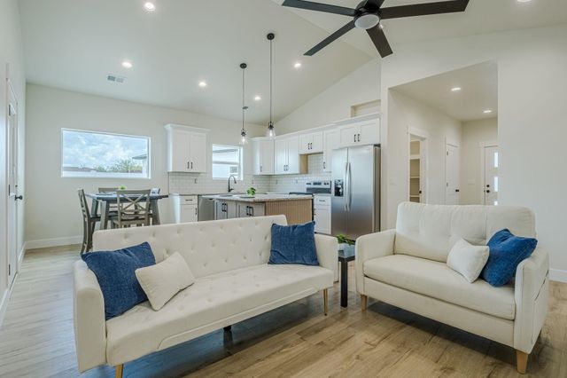 424 Iola Basin Street, Grand Junction, CO 81504