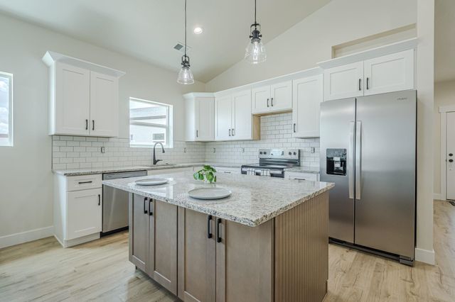 424 Iola Basin Street, Grand Junction, CO 81504