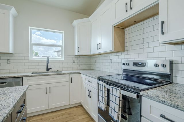 424 Iola Basin Street, Grand Junction, CO 81504