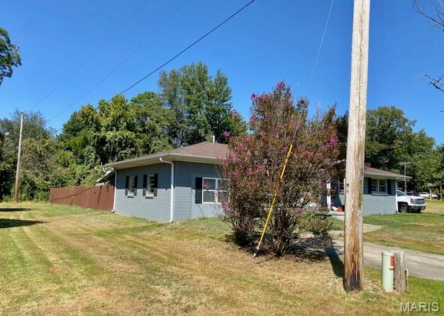 1101 N Sassafras, Dexter, MO 63841