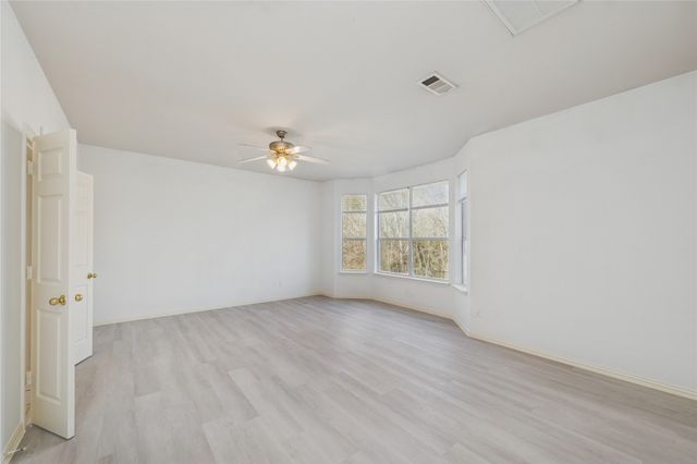 4921 Kingfisher Lane, Mesquite, TX 75181