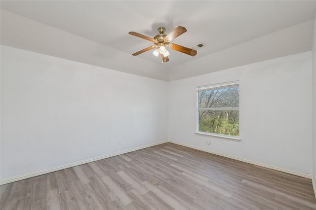 4921 Kingfisher Lane, Mesquite, TX 75181