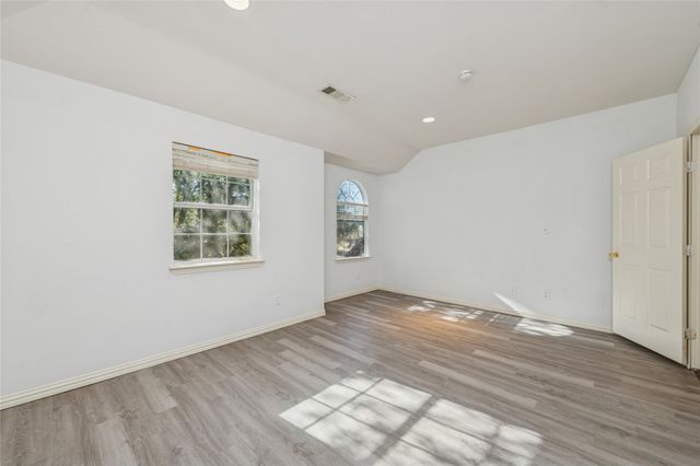 4921 Kingfisher Lane, Mesquite, TX 75181