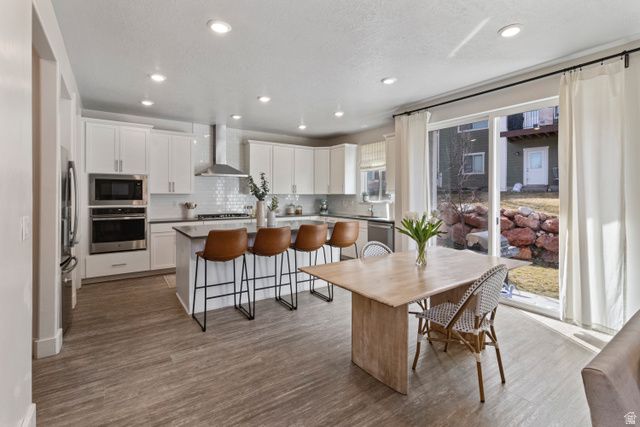 316 BELLA VIDA DR, North Salt Lake, UT 84054