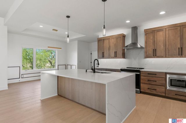 8820 Dragonfly Lane, Lincoln, NE 68526