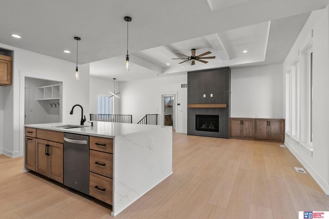 8820 Dragonfly Lane, Lincoln, NE 68526