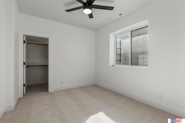 8820 Dragonfly Lane, Lincoln, NE 68526