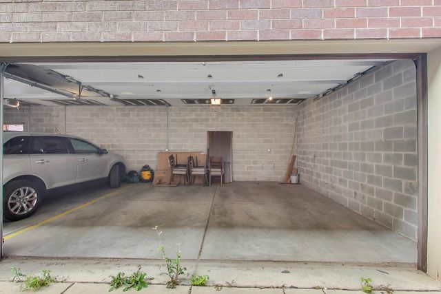 4135 N Kenmore Avenue 2N, Chicago, IL 60613