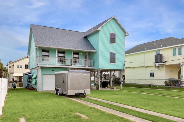 21815 Deaf P Smith Drive, Galveston, TX 77554