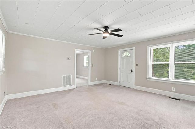 2138 Nc Highway 62, Burlington, NC 27217