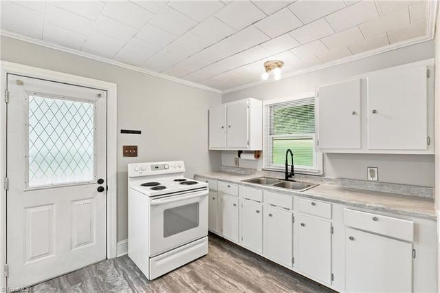 2138 Nc Highway 62, Burlington, NC 27217