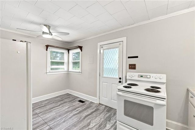 2138 Nc Highway 62, Burlington, NC 27217