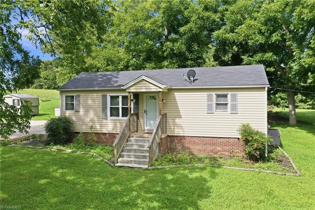 2138 Nc Highway 62, Burlington, NC 27217