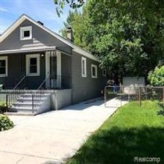 8187 Lenore Street, Dearborn Heights, MI 48127