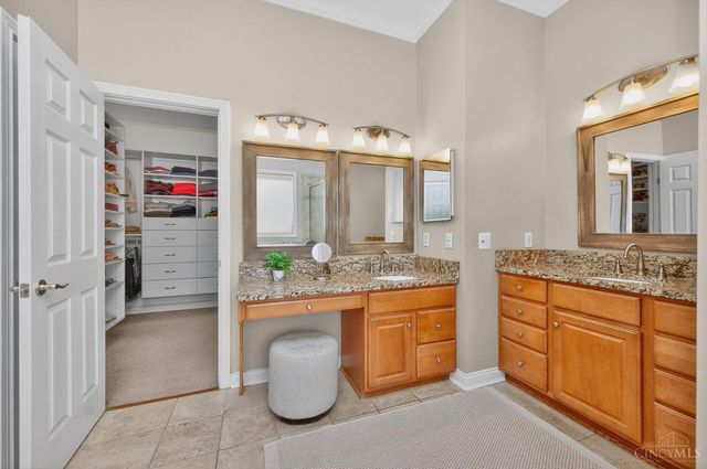 5641 Richmond Park Drive, Mason, OH 45040