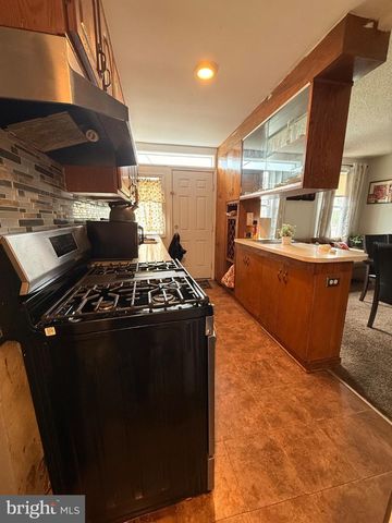 436 ROBBINS ST, Philadelphia, PA 19111