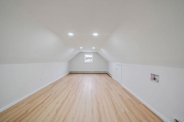 10 Cottonwood Avenue, Port Jefferson Station, NY 11776