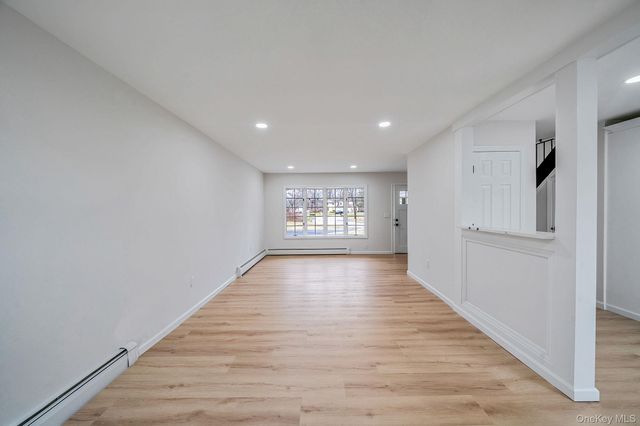 10 Cottonwood Avenue, Port Jefferson Station, NY 11776