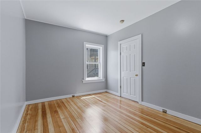 428 9th Avenue, Woonsocket, RI 02895