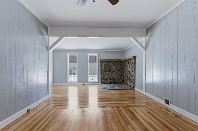 428 9th Avenue, Woonsocket, RI 02895