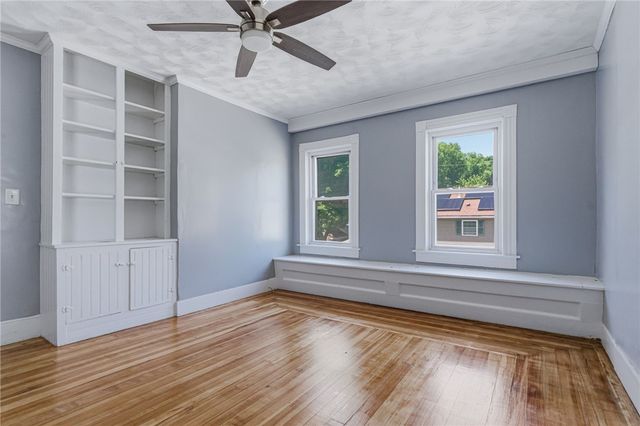 428 9th Avenue, Woonsocket, RI 02895
