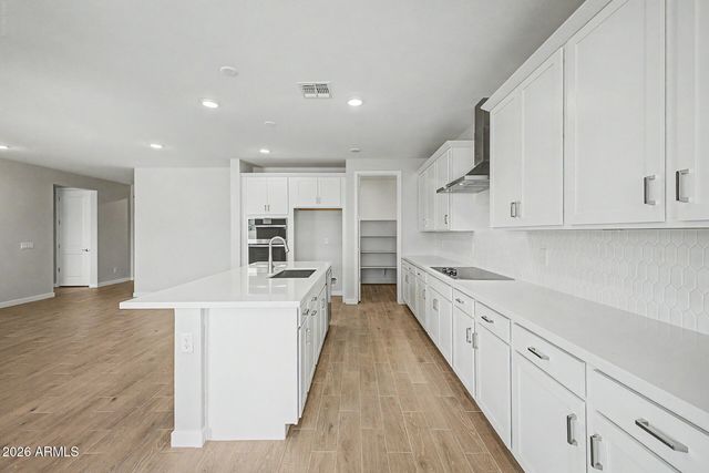 31564 N SINGING MEADOW Lane, San Tan Valley, AZ 85143