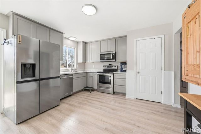 626 Lime Rock Drive, St Charles, MO 63304