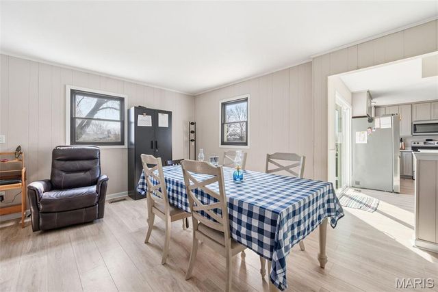 626 Lime Rock Drive, St Charles, MO 63304