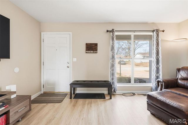 626 Lime Rock Drive, St Charles, MO 63304