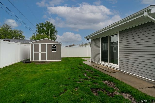 45 Mayfield Avenue, Tonawanda, NY 14150