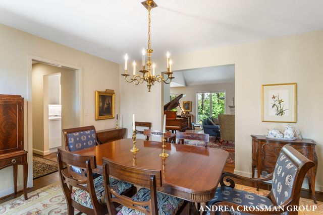 2003 W Lakewood Boulevard, Holland, MI 49424
