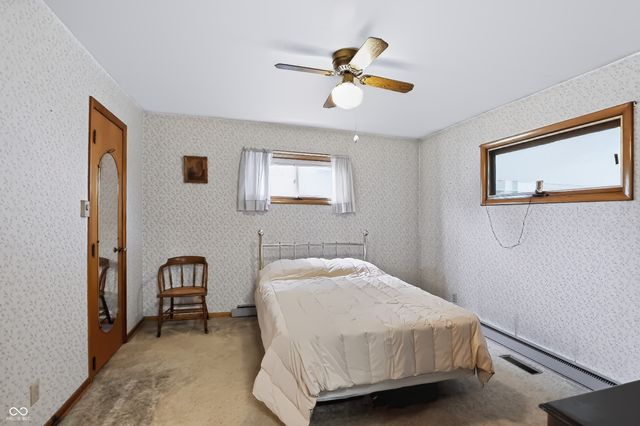 455 E US HWY 52, Rushville, IN 46173