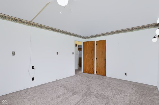 455 E US HWY 52, Rushville, IN 46173