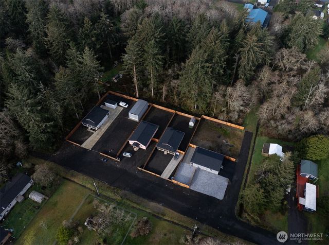 708 N 3rd Street, Westport, WA 98595