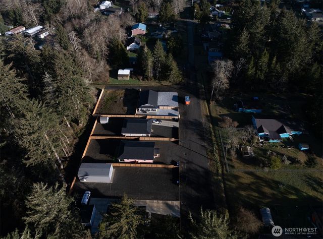 708 N 3rd Street, Westport, WA 98595