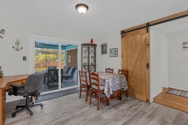 5202 SYDNEY ROAD, Fruitland Park, FL 34731