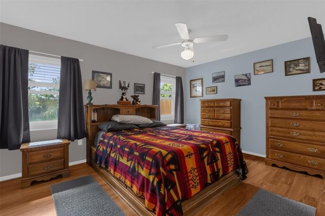 5202 SYDNEY ROAD, Fruitland Park, FL 34731