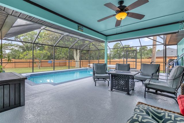 5202 SYDNEY ROAD, Fruitland Park, FL 34731