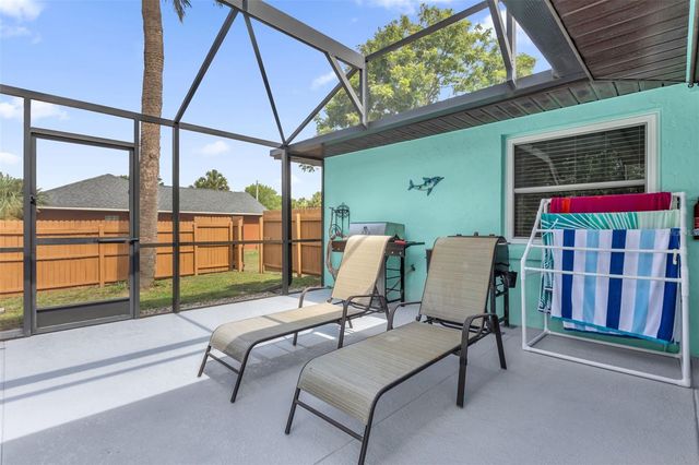 5202 SYDNEY ROAD, Fruitland Park, FL 34731