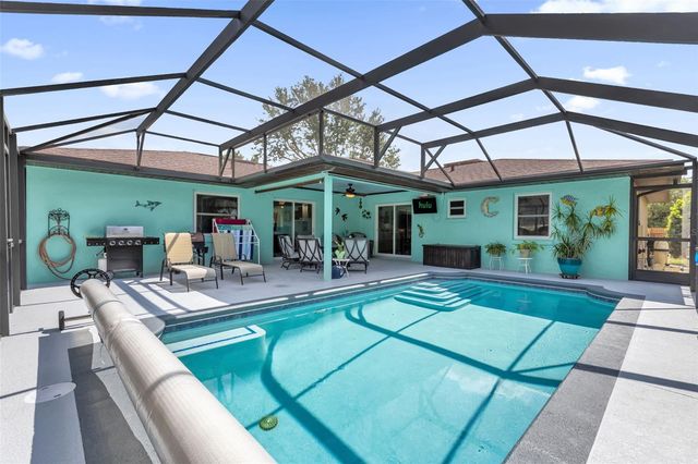 5202 SYDNEY ROAD, Fruitland Park, FL 34731